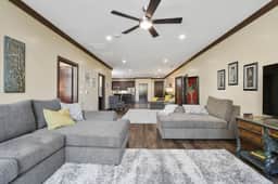 Midtown Loft 303 on Main St DT Visalia