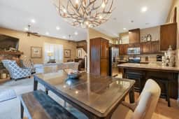 Pine Tree Chalet- Favorite Log Cabin!