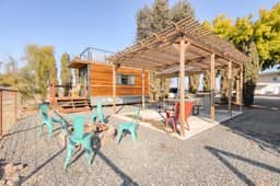 Rooftop Spa! Tiny Cargo Home, Farm Experience