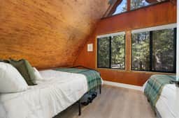 The Herold's Shaver Lake Retreat | BBQ, Fire pit+