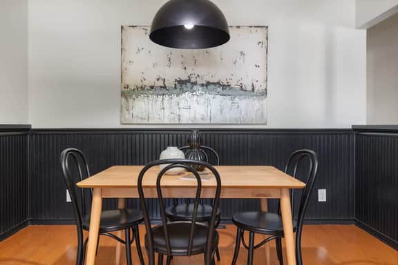 4 BDR Fresno Darling near Save Mart Center