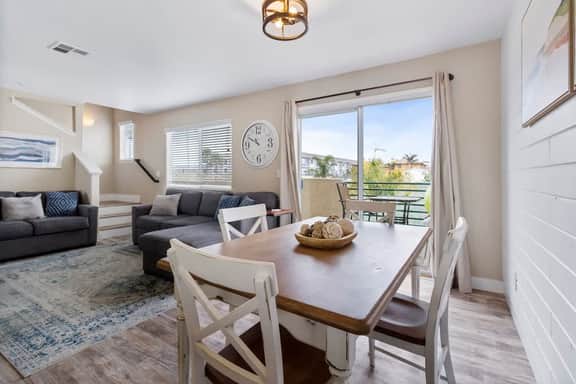 Pismo Beach Condo by Sea, steps to Beach & Pier!
