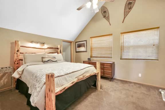 Ready for Snow Adventure? Large Deck & EV Charger