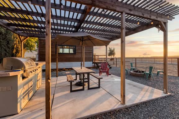 Rooftop Spa! Tiny Home on the Farm 
