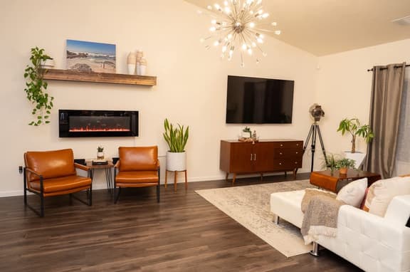 Agave Zen House w/ Hot Tub & BBQ Grill!