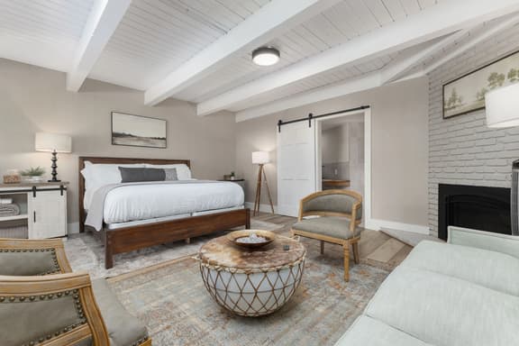 Big Pine Suite CN Lodge R#1