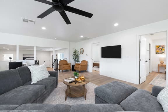Sequoia Family Suite: Pool, Views, Games @SQ Motel