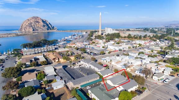 Slice of Paradise Steps to Morro Rock